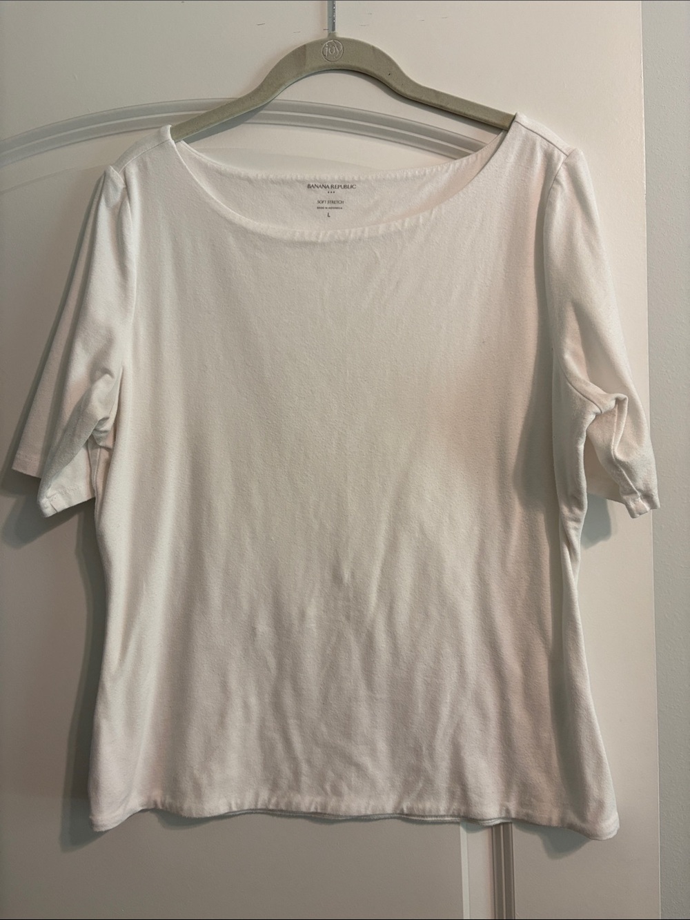 Banana Republic White Scoop Neck Short Sleeve Tee